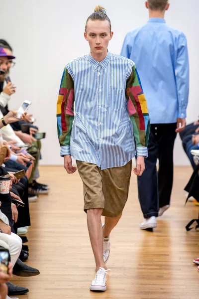 Look 6
